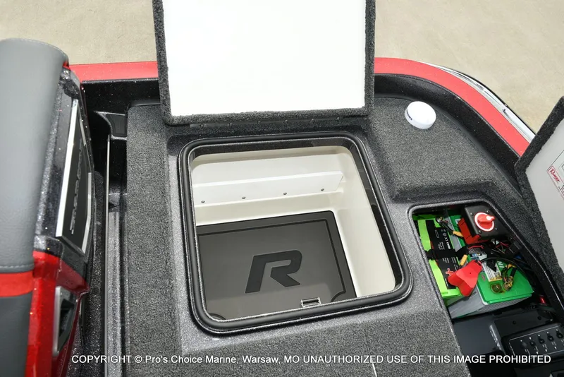 Slide: The Image of Ranger Z521R w/250Hp Pro-XS 2026 - 67