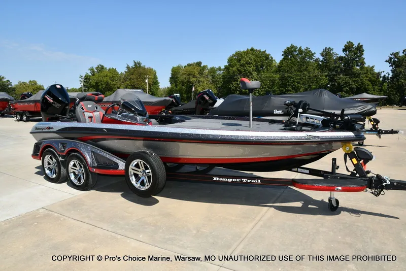 Slide: The Image of Ranger Z521R w/250Hp Pro-XS 2026 - 72