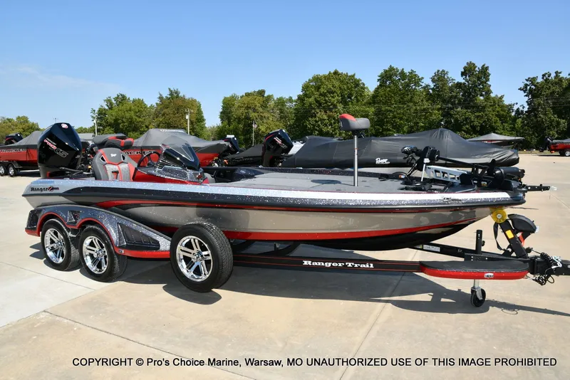 Slide: The Image of Ranger Z521R w/250Hp Pro-XS 2026 - 73