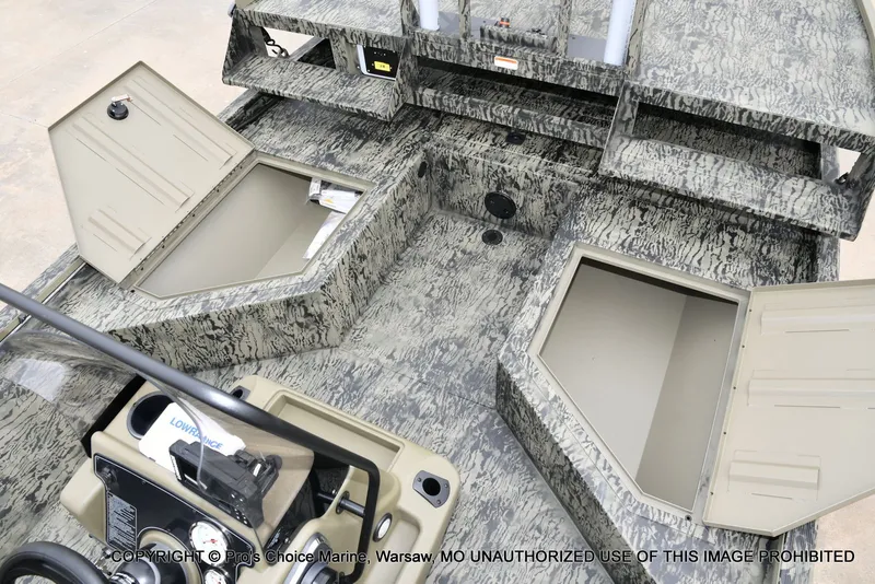 Slide: The Image of Tracker Grizzly 2072 CC Sportsman 2026 - 13