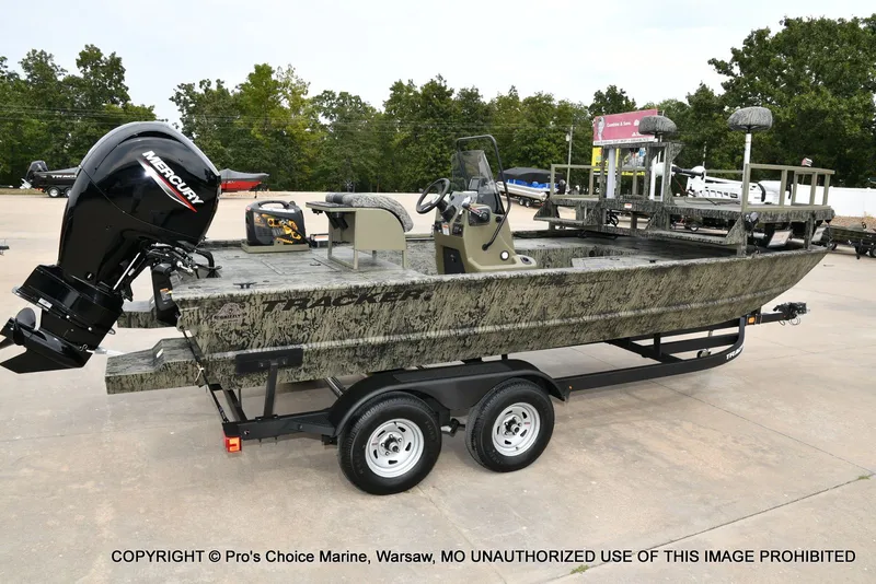 Slide: The Image of Tracker Grizzly 2072 CC Sportsman 2026 - 20