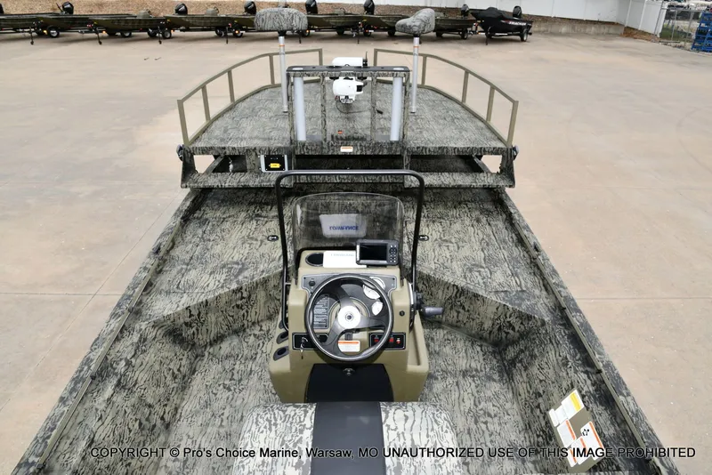 Slide: The Image of Tracker Grizzly 2072 CC Sportsman 2026 - 36