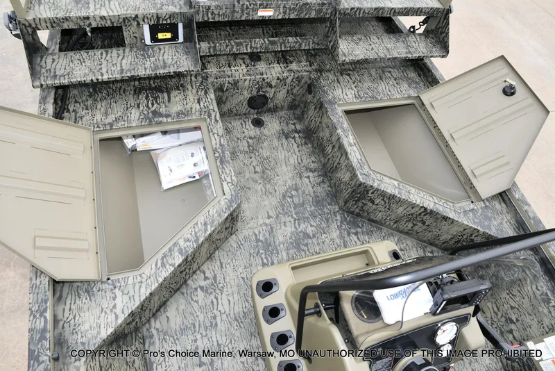 Slide: The Image of Tracker Grizzly 2072 CC Sportsman 2026 - 43