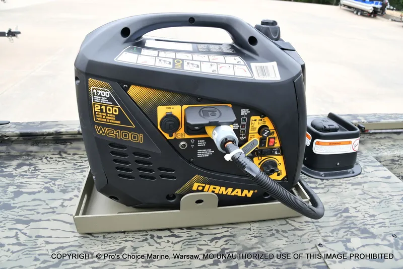 Slide: The Image of Tracker Grizzly 2072 CC Sportsman 2026 - 5