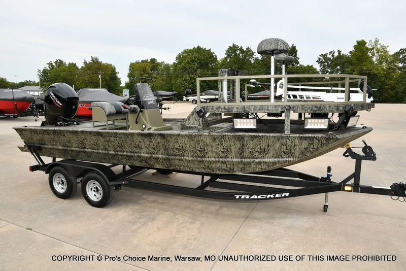 Slide: The Image of Tracker Grizzly 2072 CC Sportsman 2026 - 71