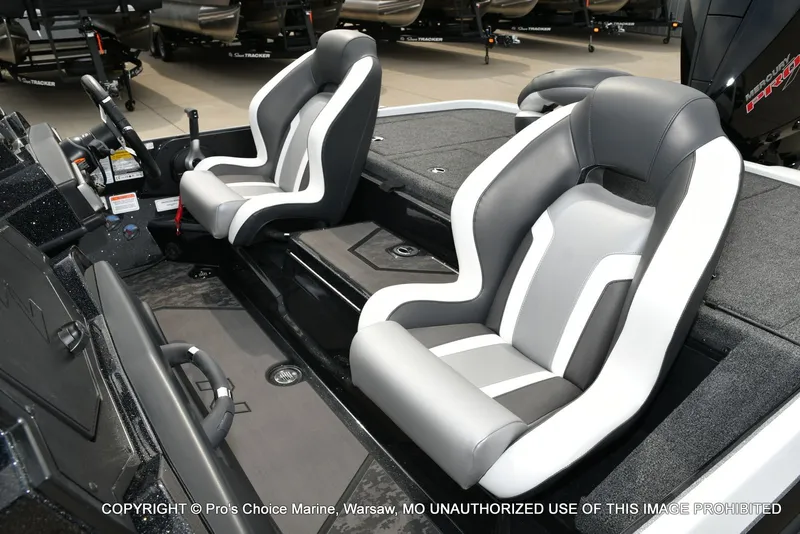 Slide: The Image of Nitro Z20 XL Dual Console 2026 - 14