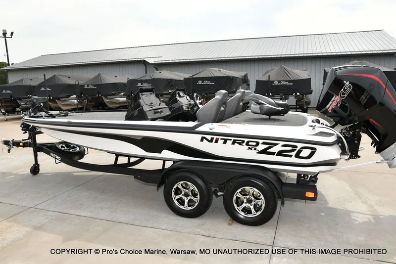 Slide: The Image of Nitro Z20 XL Dual Console 2026 - 25