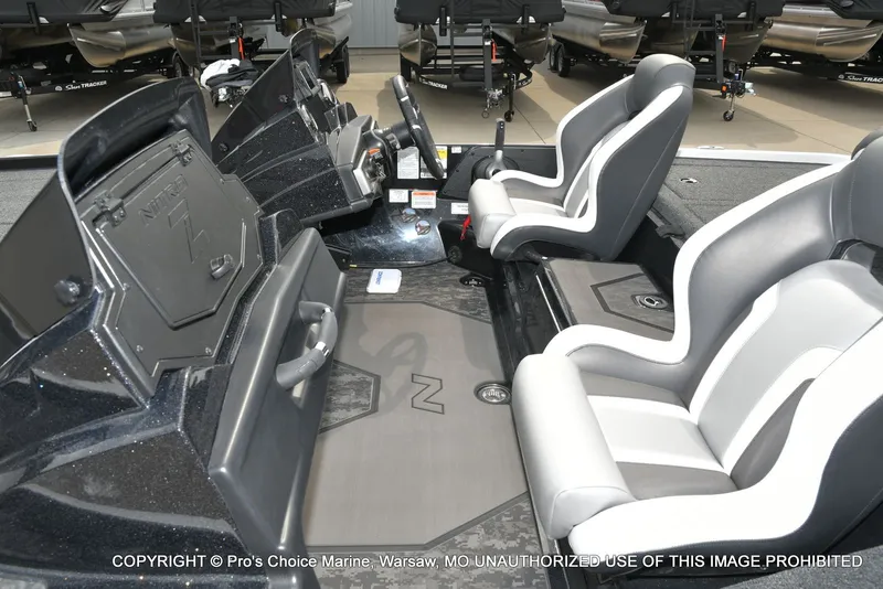 Slide: The Image of Nitro Z20 XL Dual Console 2026 - 36