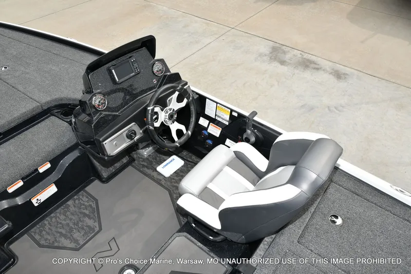 Slide: The Image of Nitro Z20 XL Dual Console 2026 - 38