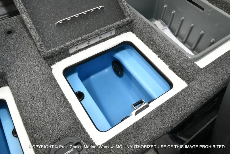 Slide: The Image of Nitro Z20 XL Dual Console 2026 - 61