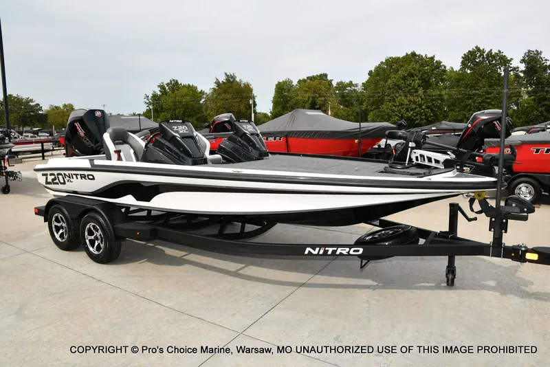 Slide: The Image of Nitro Z20 XL Dual Console 2026 - 77