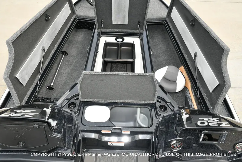 Slide: The Image of Nitro Z20 XL Dual Console 2026 - 8