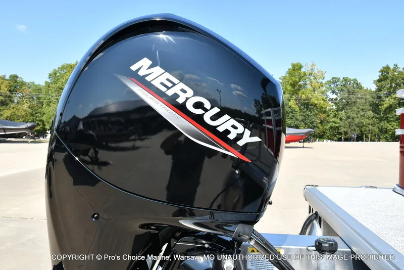 Slide: The Image of Sun Tracker FISHIN' BARGE 22 DLX w/150HP Mercury 4 Stroke 2026 - 20