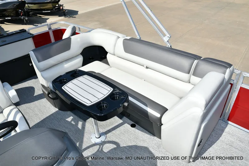 Slide: The Image of Sun Tracker FISHIN' BARGE 22 DLX w/150HP Mercury 4 Stroke 2026 - 45