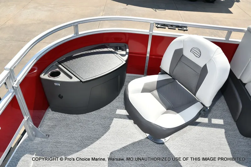 Slide: The Image of Sun Tracker FISHIN' BARGE 22 DLX w/150HP Mercury 4 Stroke 2026 - 6