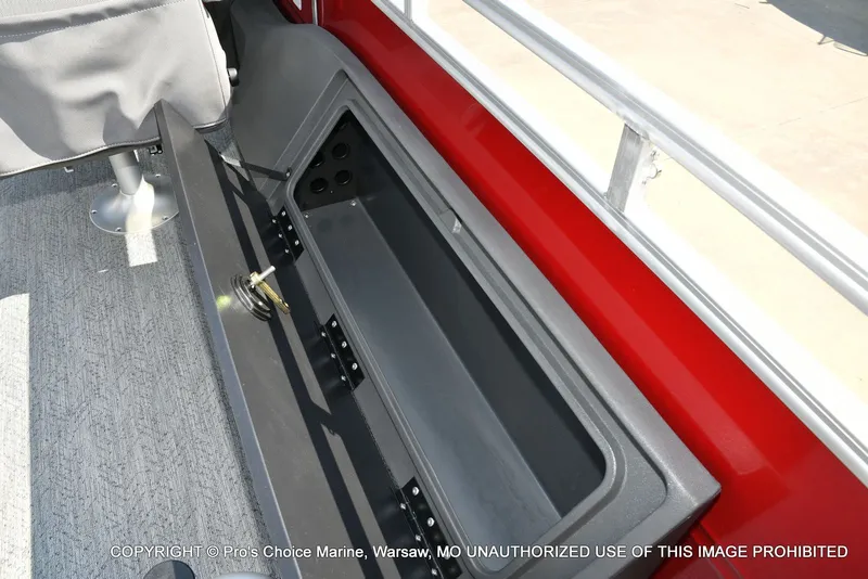 Slide: The Image of Sun Tracker FISHIN' BARGE 22 DLX w/150HP Mercury 4 Stroke 2026 - 66