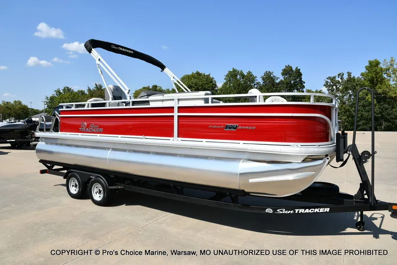 Slide: The Image of Sun Tracker FISHIN' BARGE 22 DLX w/150HP Mercury 4 Stroke 2026 - 77