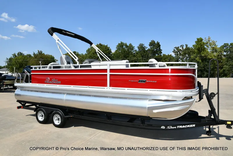 Slide: The Image of Sun Tracker FISHIN' BARGE 22 DLX w/150HP Mercury 4 Stroke 2026 - 83