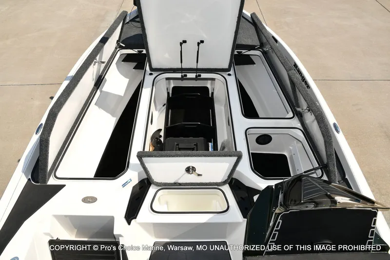 Slide: The Image of Ranger Z521 2026 - 11