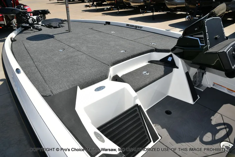 Slide: The Image of Ranger Z521 2026 - 15