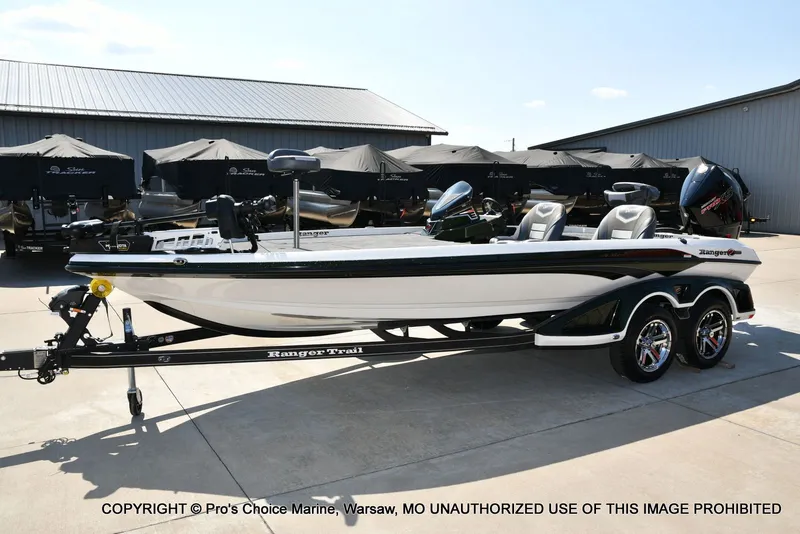 Slide: The Image of Ranger Z521 2026 - 27