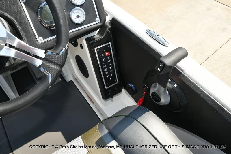 Slide: The Image of Ranger Z521 2026 - 42