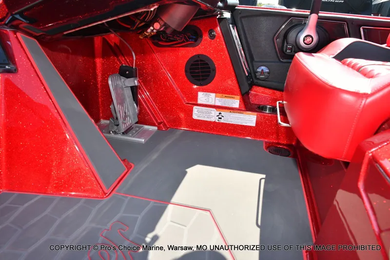 Slide: The Image of Ranger Z520R Traction Mat Interior 2026 - 27