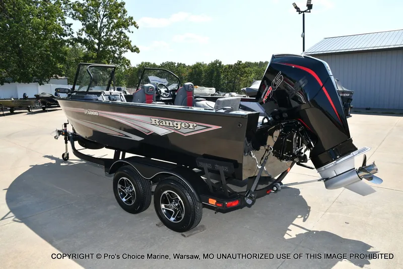 Slide: The Image of Ranger VX1888 w/225HP Pro-XS 2026 - 23