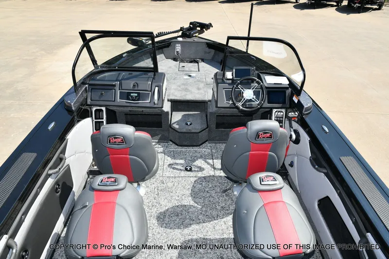 Slide: The Image of Ranger VX1888 w/225HP Pro-XS 2026 - 34