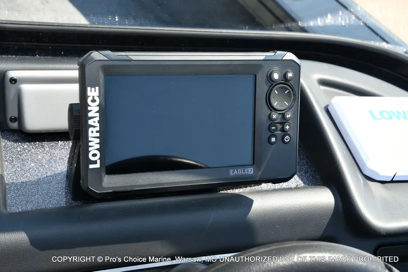 Slide: The Image of Ranger VX1888 w/225HP Pro-XS 2026 - 38