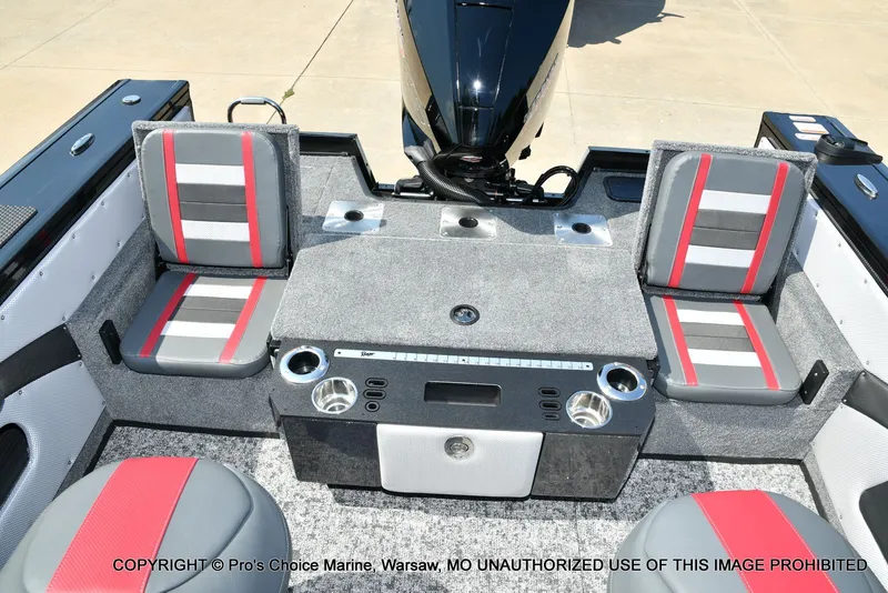 Slide: The Image of Ranger VX1888 w/225HP Pro-XS 2026 - 67