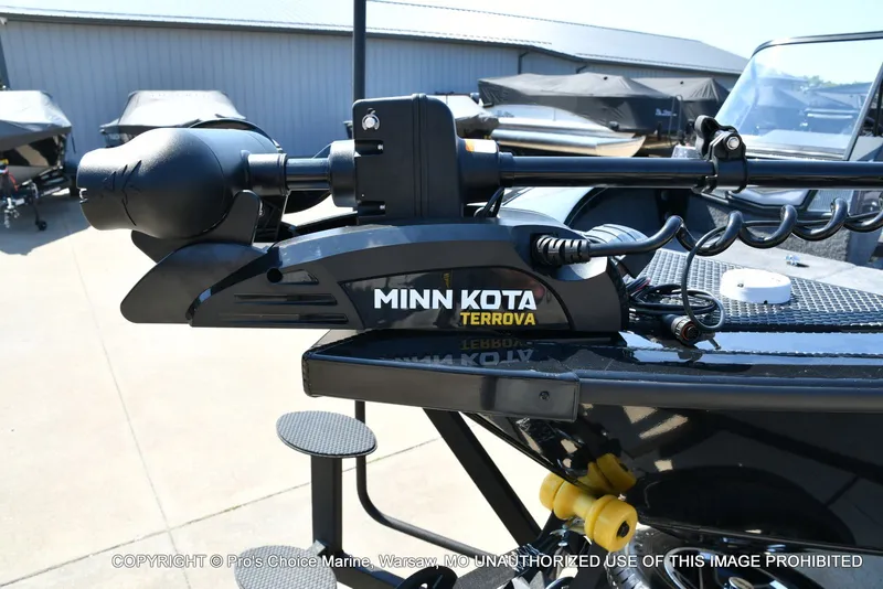 Slide: The Image of Ranger VX1888 w/225HP Pro-XS 2026 - 7