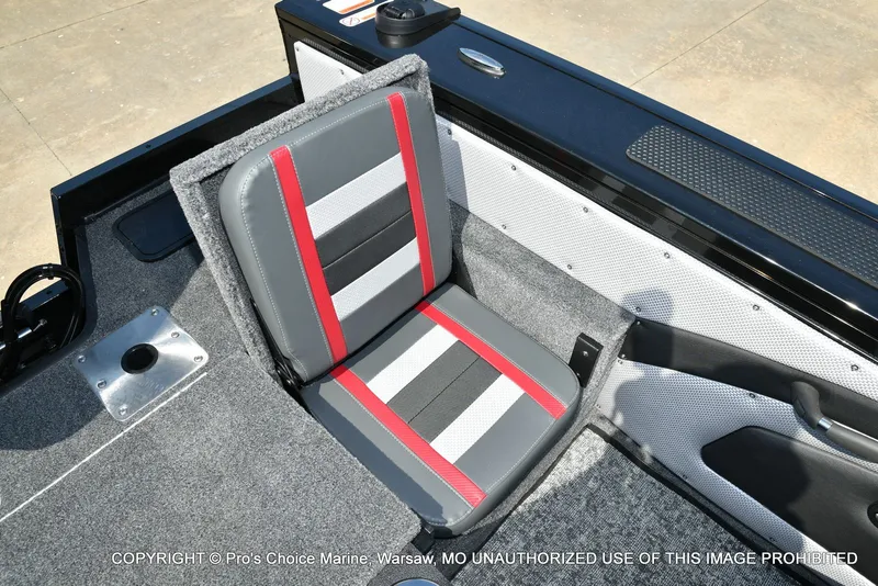 Slide: The Image of Ranger VX1888 w/225HP Pro-XS 2026 - 74