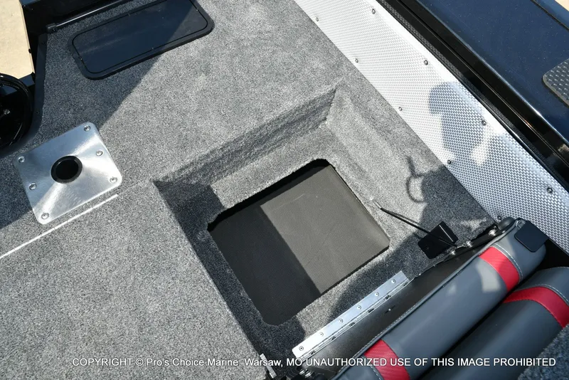 Slide: The Image of Ranger VX1888 w/225HP Pro-XS 2026 - 75