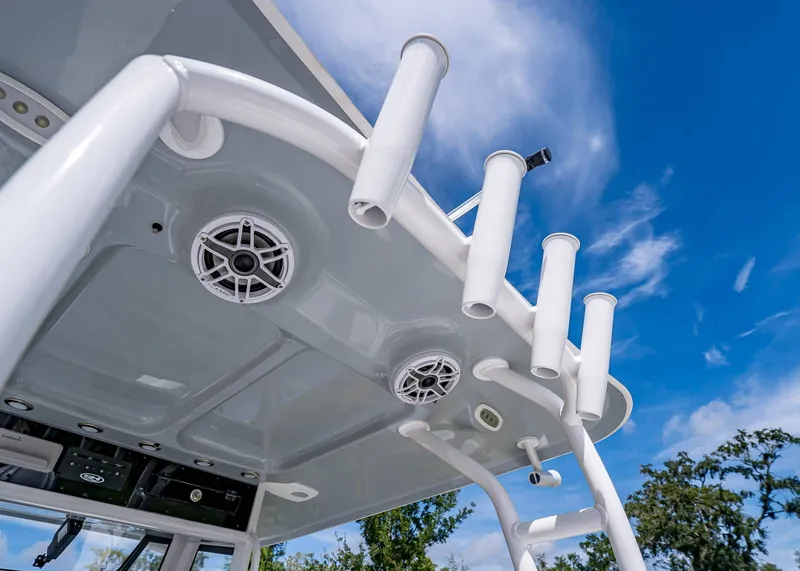 Slide: The Image of Sea Hunt Gamefish 30 Coffin Box 2026 - 18