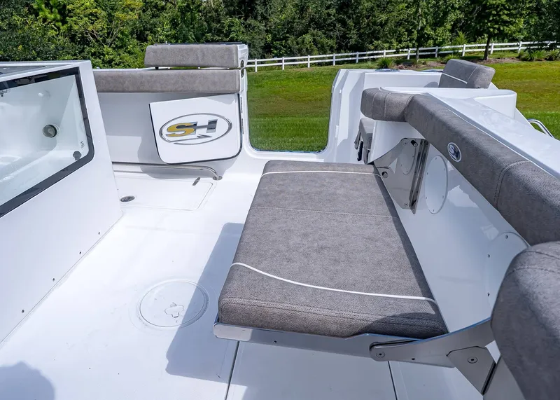 Slide: The Image of Sea Hunt Gamefish 30 Coffin Box 2026 - 7