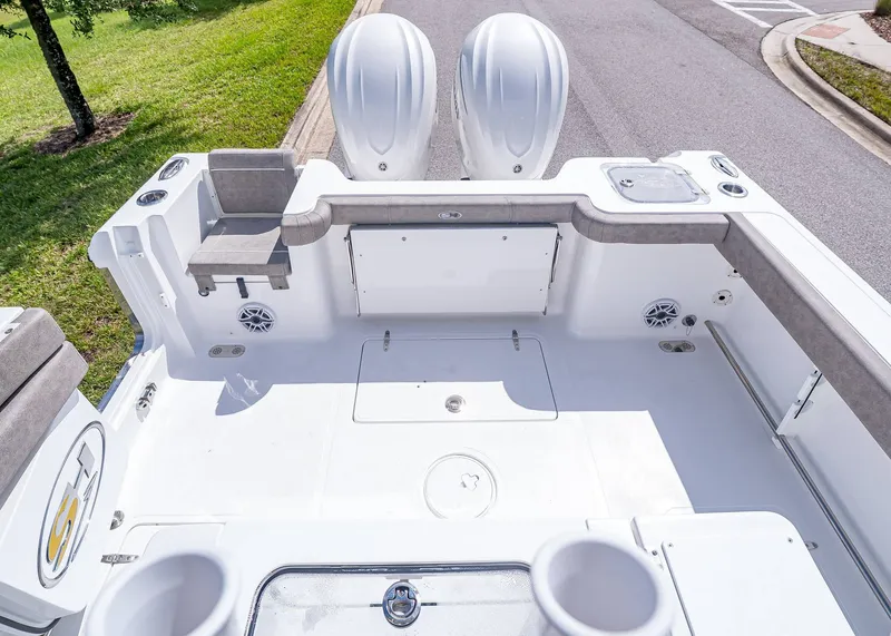 Slide: The Image of Sea Hunt Gamefish 30 Coffin Box 2026 - 8