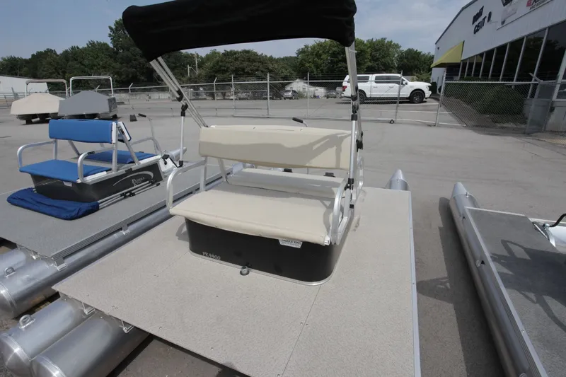 Slide: The Image of Paddle King PK4400 2023 - 4