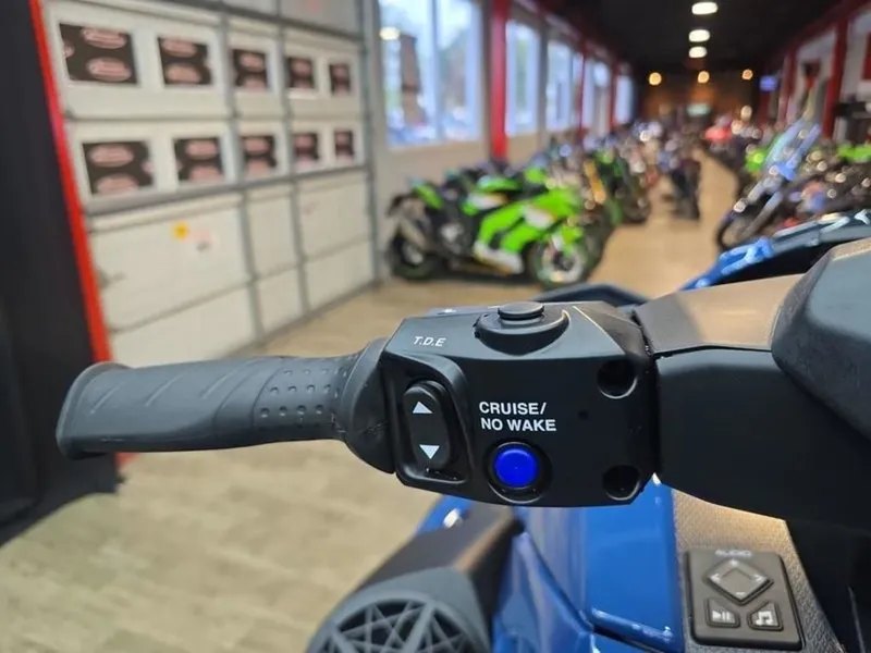 Slide: The Image of Yamaha VX Cruiser® HO 2025 - 3