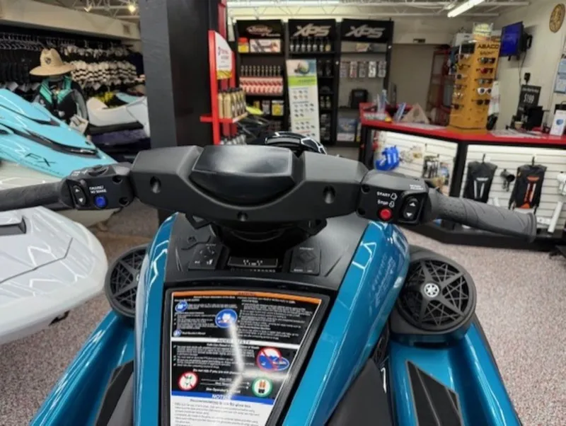 Slide: The Image of Yamaha FX Cruiser SVHO® 2026 - 10