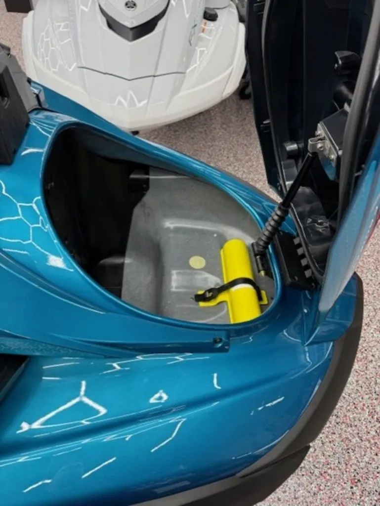 Slide: The Image of Yamaha FX Cruiser SVHO® 2026 - 14