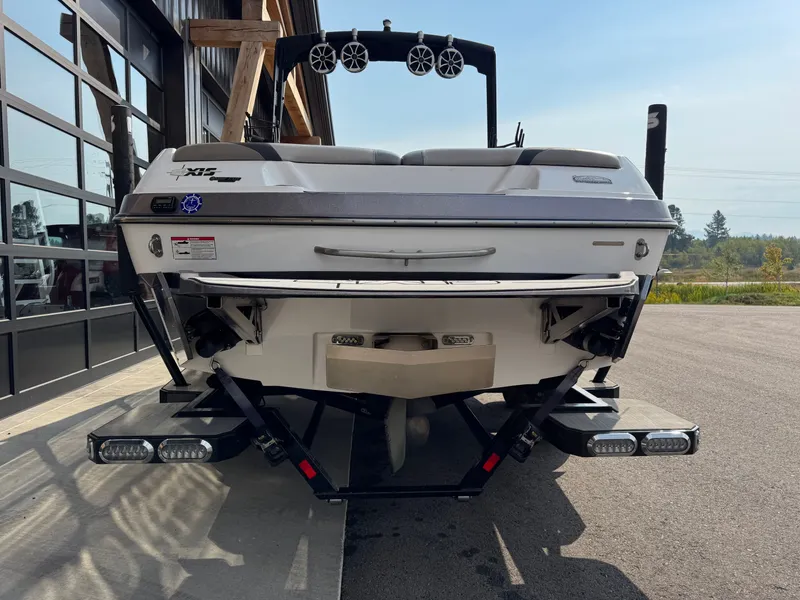 Slide: The Image of Axis T22 2017 - 7