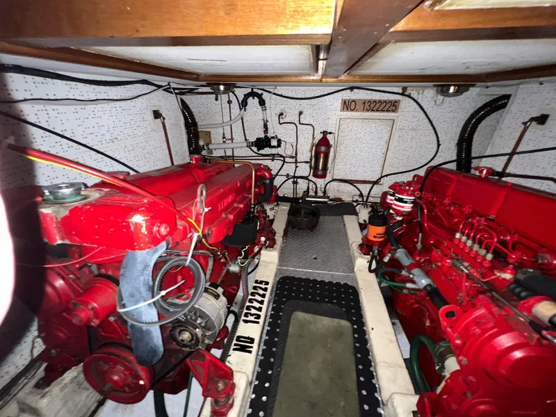 Slide: The Image of Lindmark 39 Trawler 1983 - 71