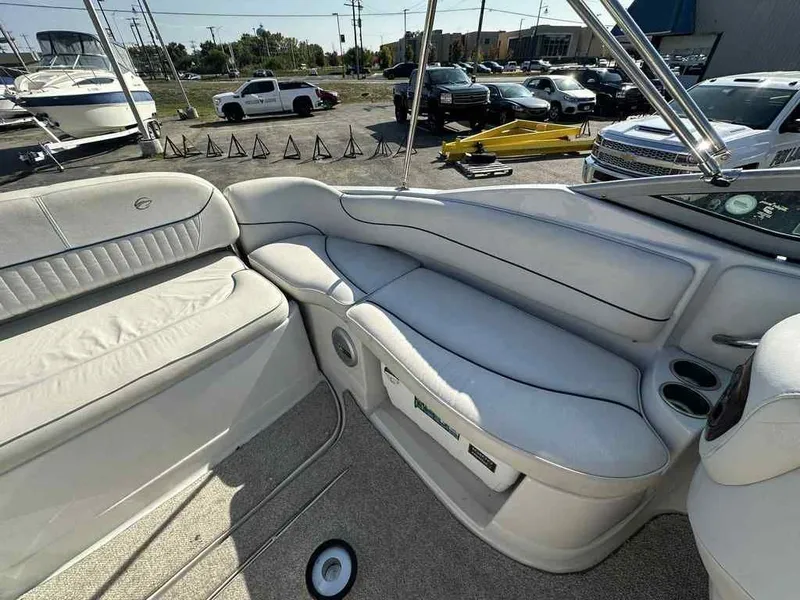 Slide: The Image of Crownline Boats 240 EX 2006 - 15