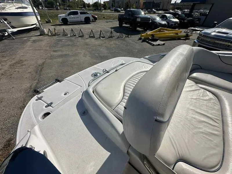 Slide: The Image of Crownline Boats 240 EX 2006 - 18