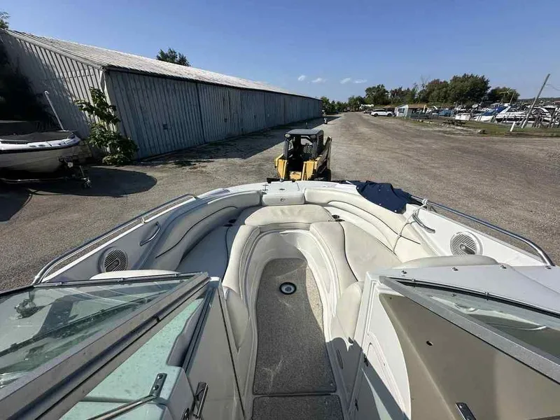 Slide: The Image of Crownline Boats 240 EX 2006 - 3