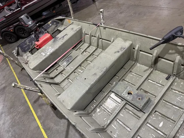 Slide: The Image of Lowe 1650 W/Suzuki 25 1994 - 9