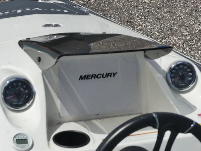 Slide: The Image of Heyday Wake Boats WT-2 2018 - 19