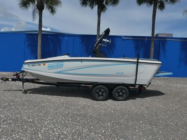 Slide: The Image of Heyday Wake Boats WT-2 2018 - 7