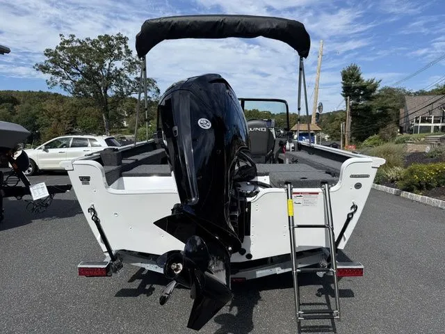 Slide: The Image of Lund 1775 Adventure Sport 2026 - 16